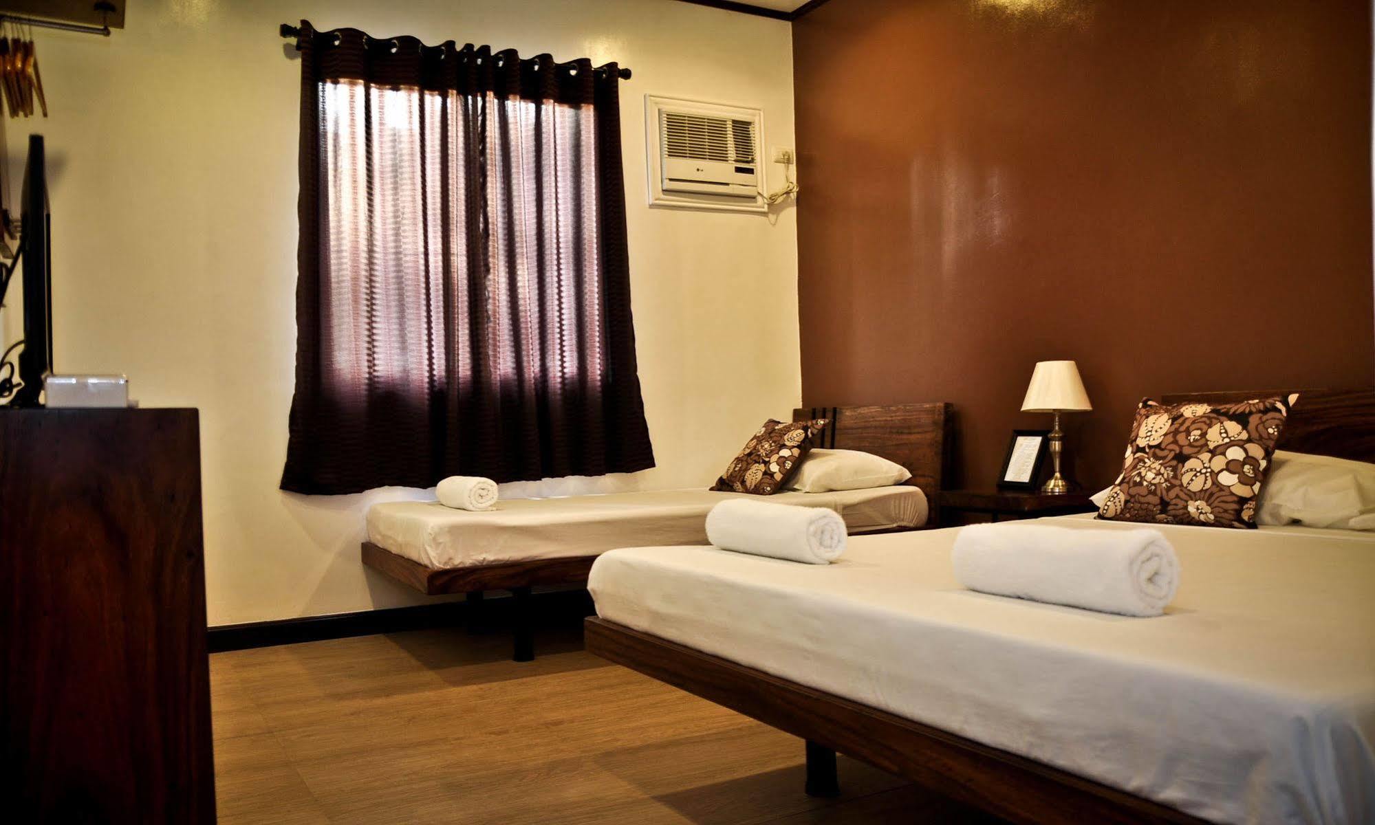 Cleon Villas Pension Puerto Princesa Extérieur photo