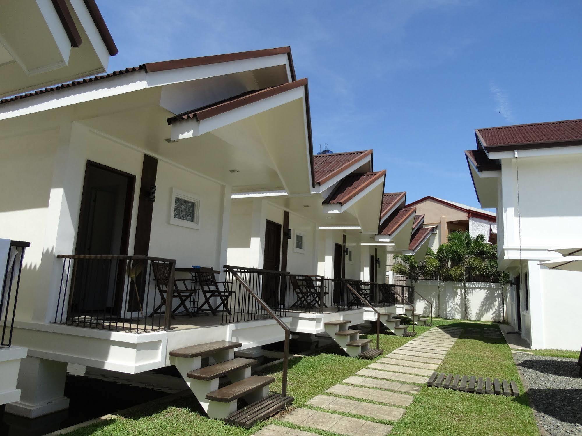 Cleon Villas Pension Puerto Princesa Extérieur photo