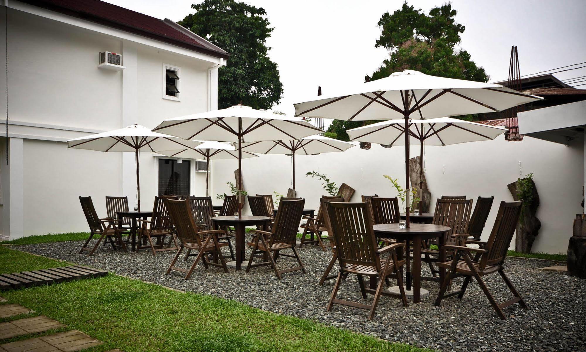 Cleon Villas Pension Puerto Princesa Extérieur photo