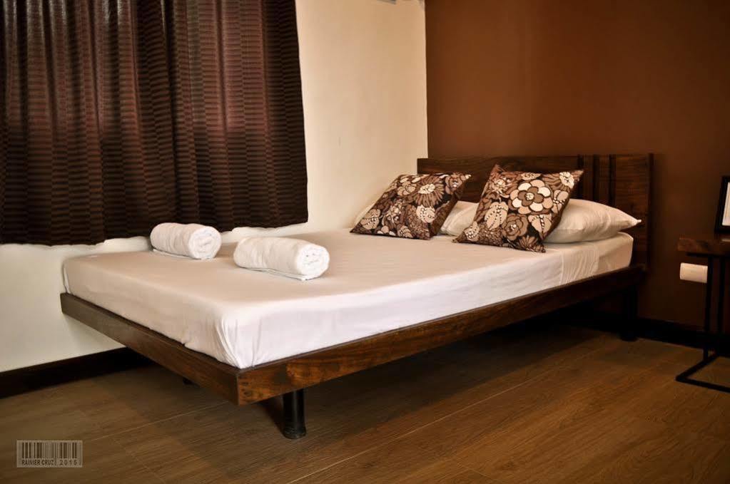 Cleon Villas Pension Puerto Princesa Extérieur photo